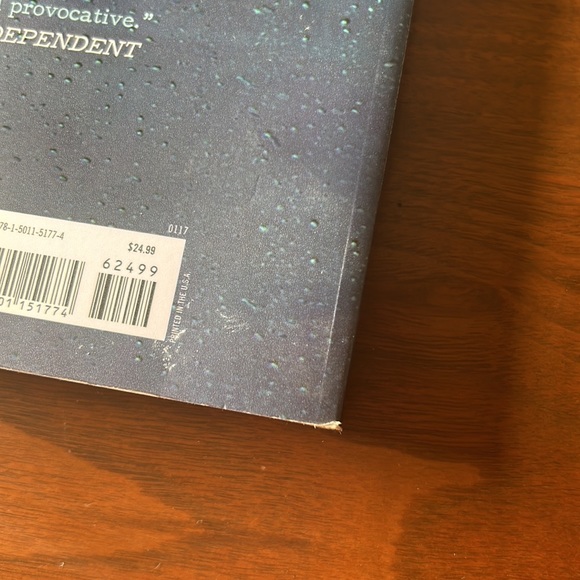 3 for $20 The woman in cabin 10 - Picture 3 of 3